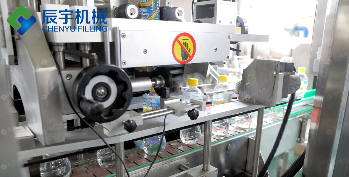 飲料灌裝機(jī)械 飲料灌裝機(jī)械